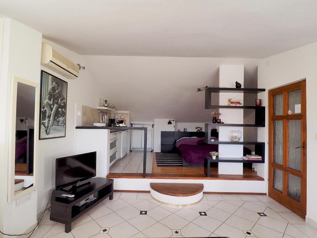 Dea Apartments Pula Habitación foto
